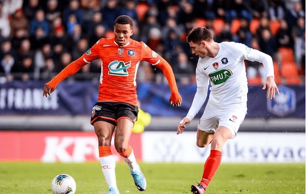 今夜法国杯焦点战；新奥尔良鹈鹕战术微调；信心回归；轮换策略成焦点的简单介绍